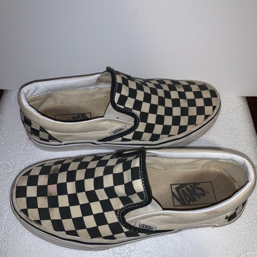 Vans Checkerboard Slip-on Sneakers Unisex M6 / W7.5
